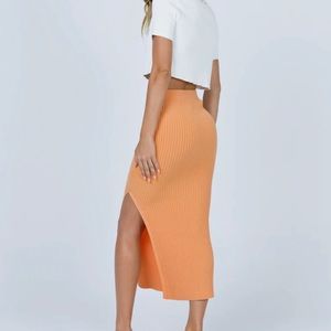 Tanna MIDI orange skirt